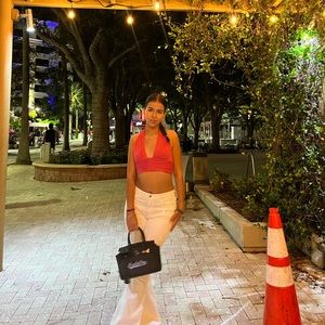 Meet your Posher, Lidia